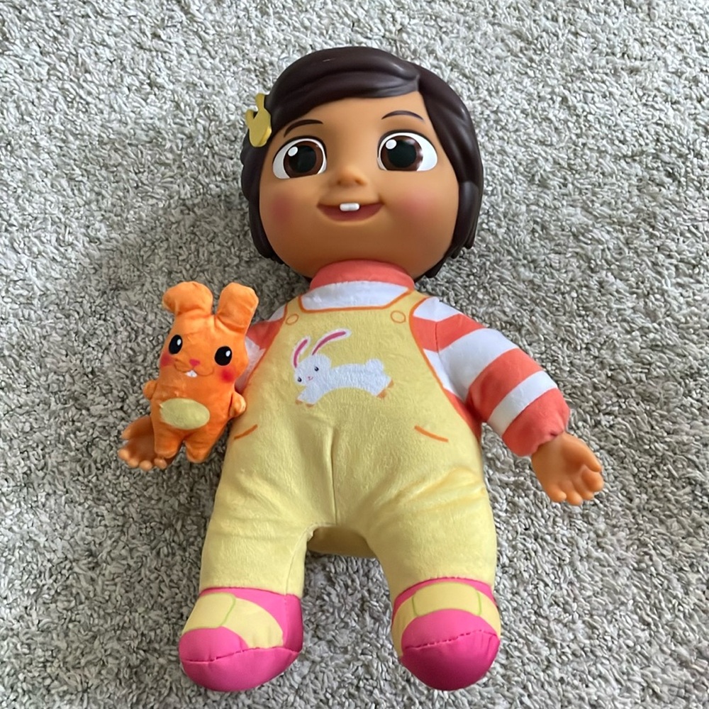 CoComelon Nina doll